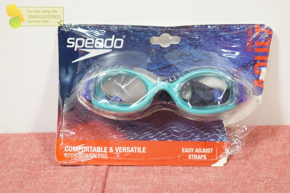 Speedo Hydrofusion Pro Adult Swim Goggle Aqua Breeze/Clear 091115508 Ages 14+